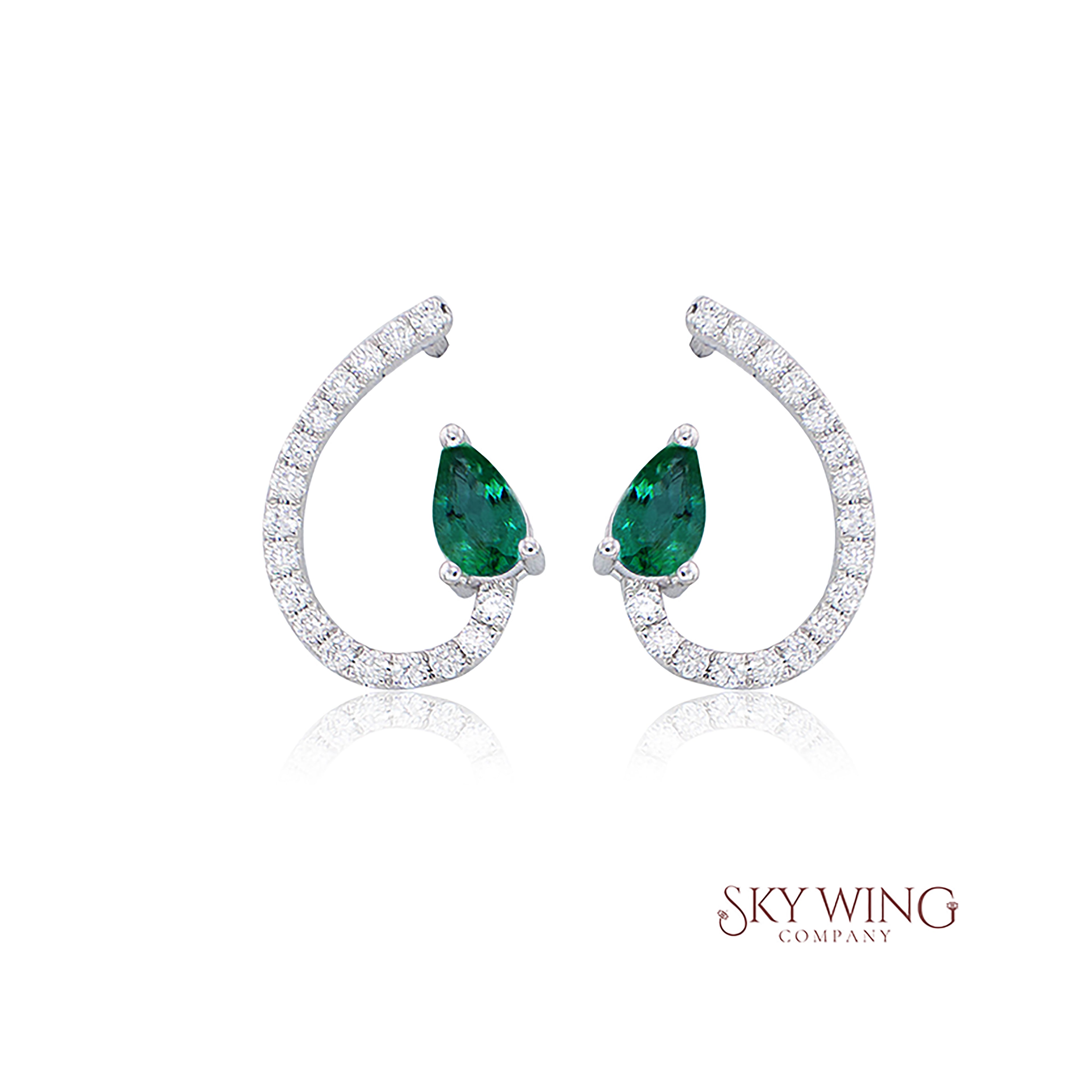 EMERALD & DIAMOND PEAR SHAPED EARRING