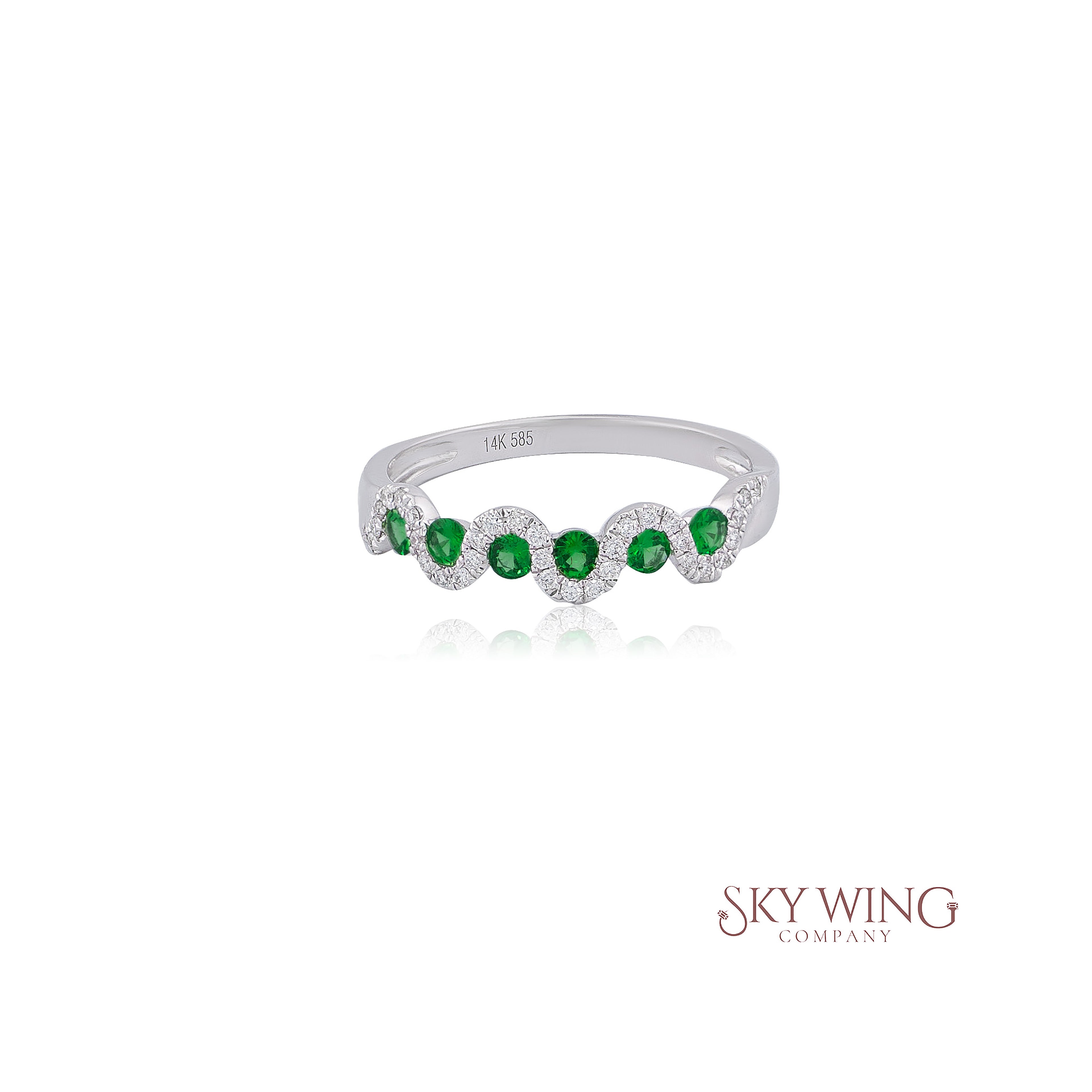 DIA: & TSAVORITE WAVE BAND