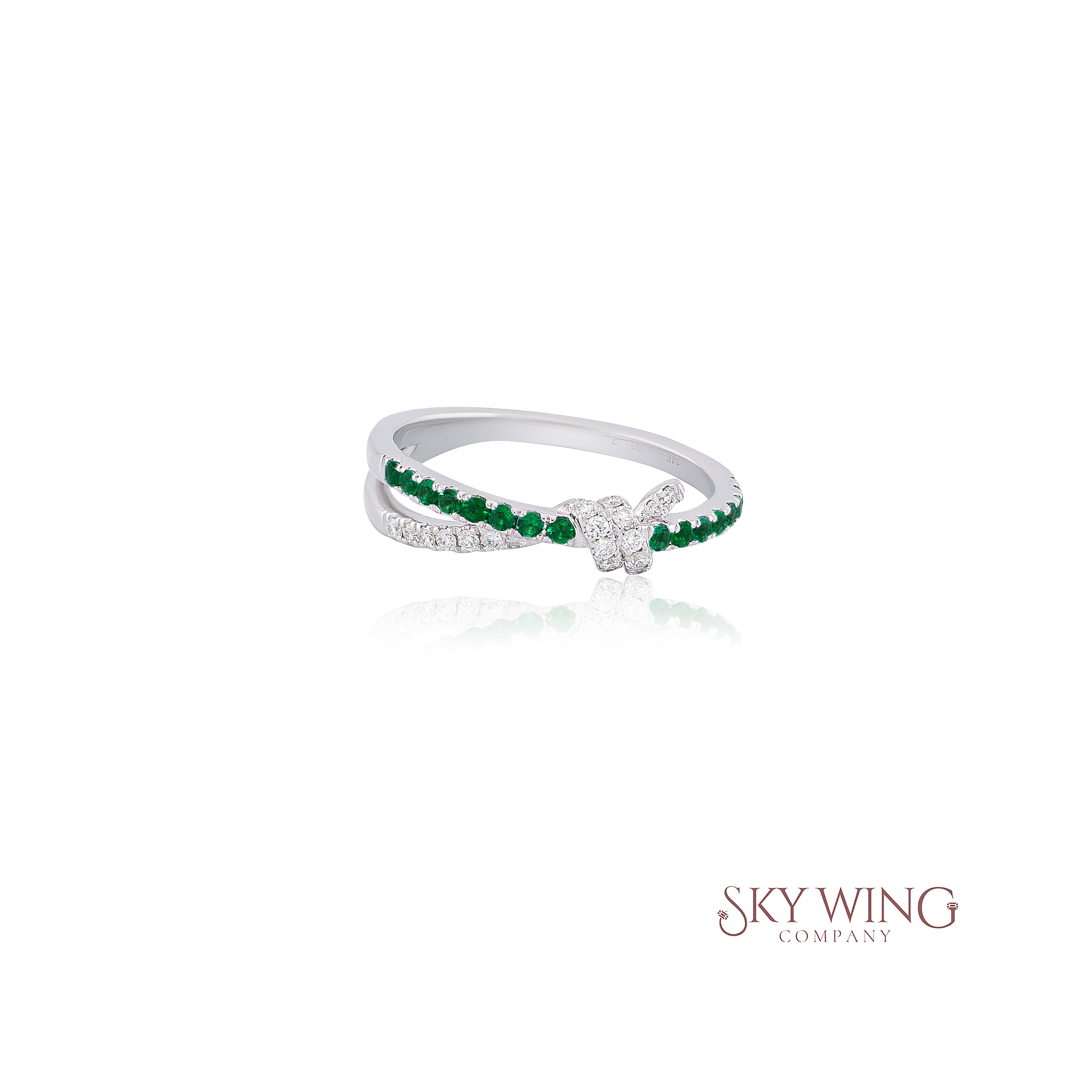 EMERALD AND DIA TIE KNOT RING