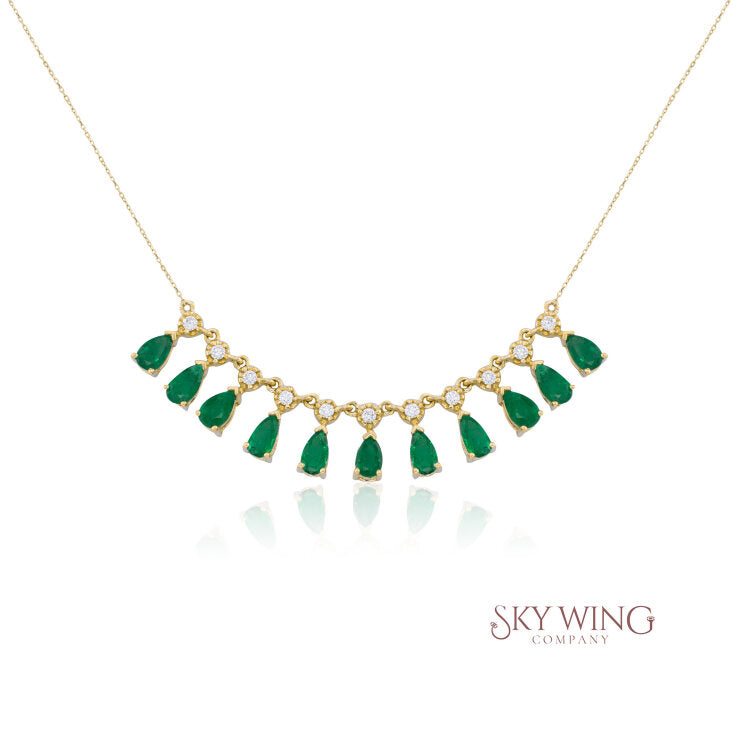 PEAR SHAPED EMERALD &amp; DIAMOND NECKLACE