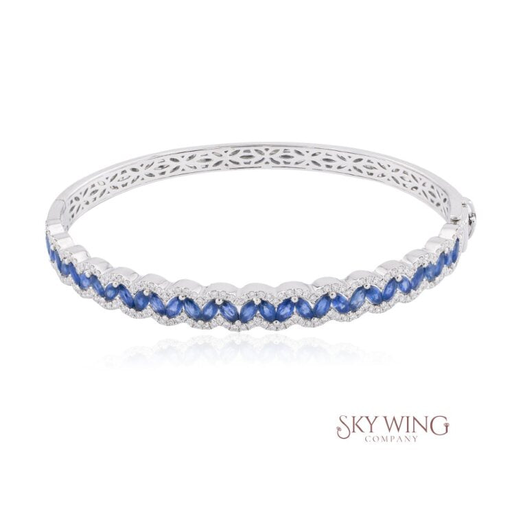 DIAMOND AND BLUE SAPPHIRE FANCY BANGLE