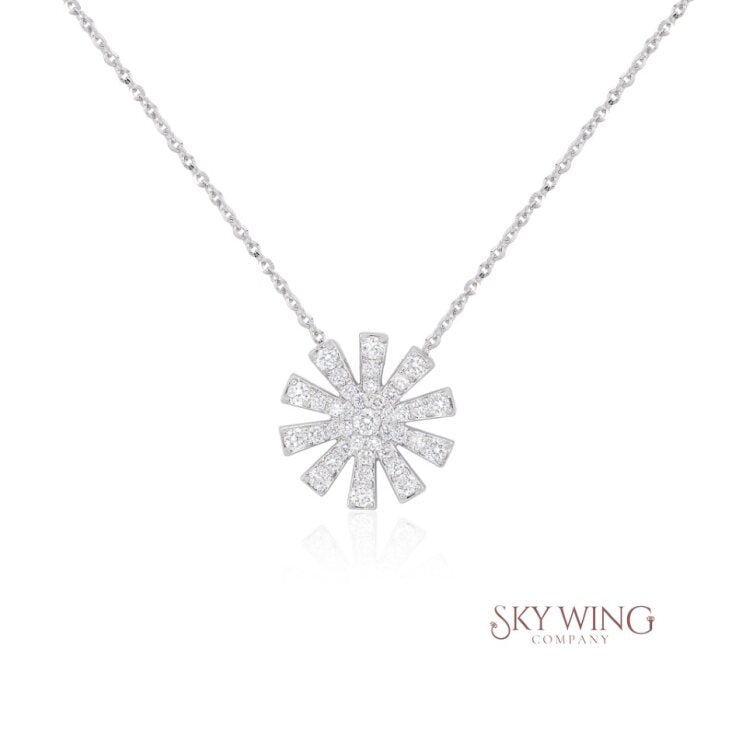 ROUND DIAMOND STAR NECKLACE