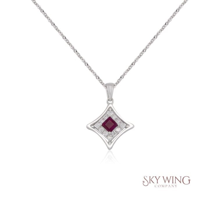 DIAMOND AND BLUE SAPPHIRE DIAMOND SHAPED PENDANT