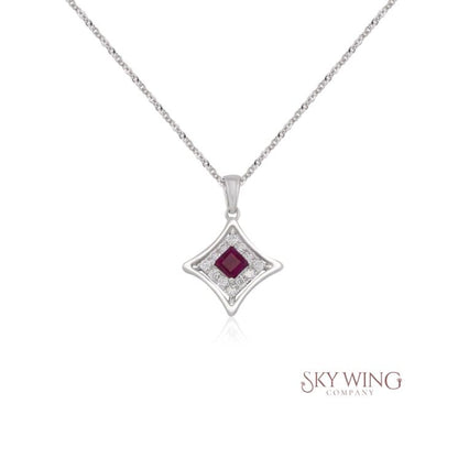 DIAMOND AND BLUE SAPPHIRE DIAMOND SHAPED PENDANT