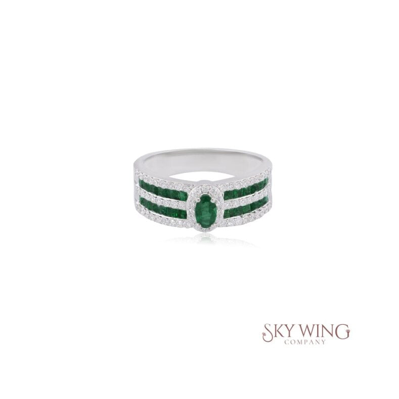EMERALD DIAMOND STATEMENT RING