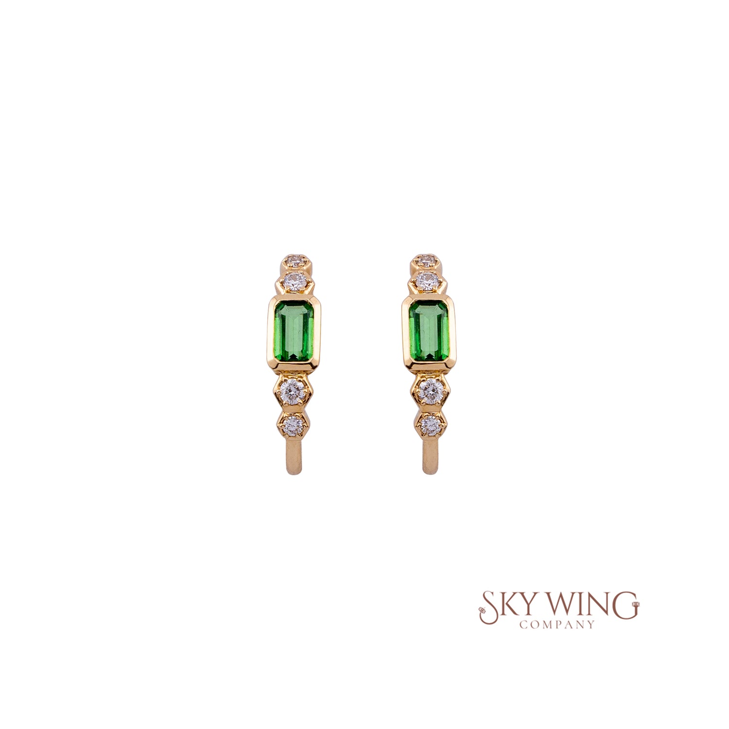 DIA &amp; OCTAGON EMERALD ROUND HUGGY EARRING