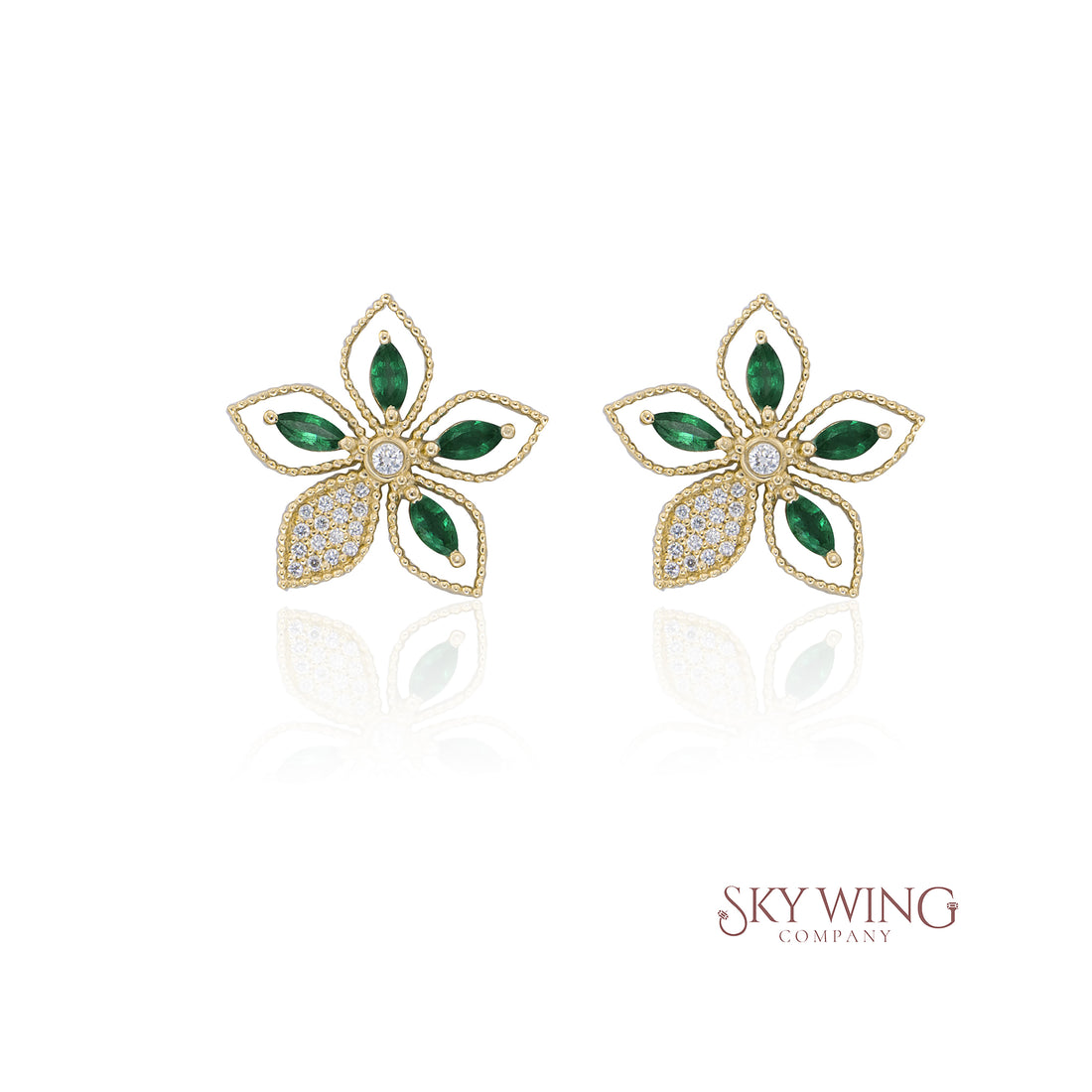 5 LEAF EMERALD AND DIAMOND STUDD EARRING