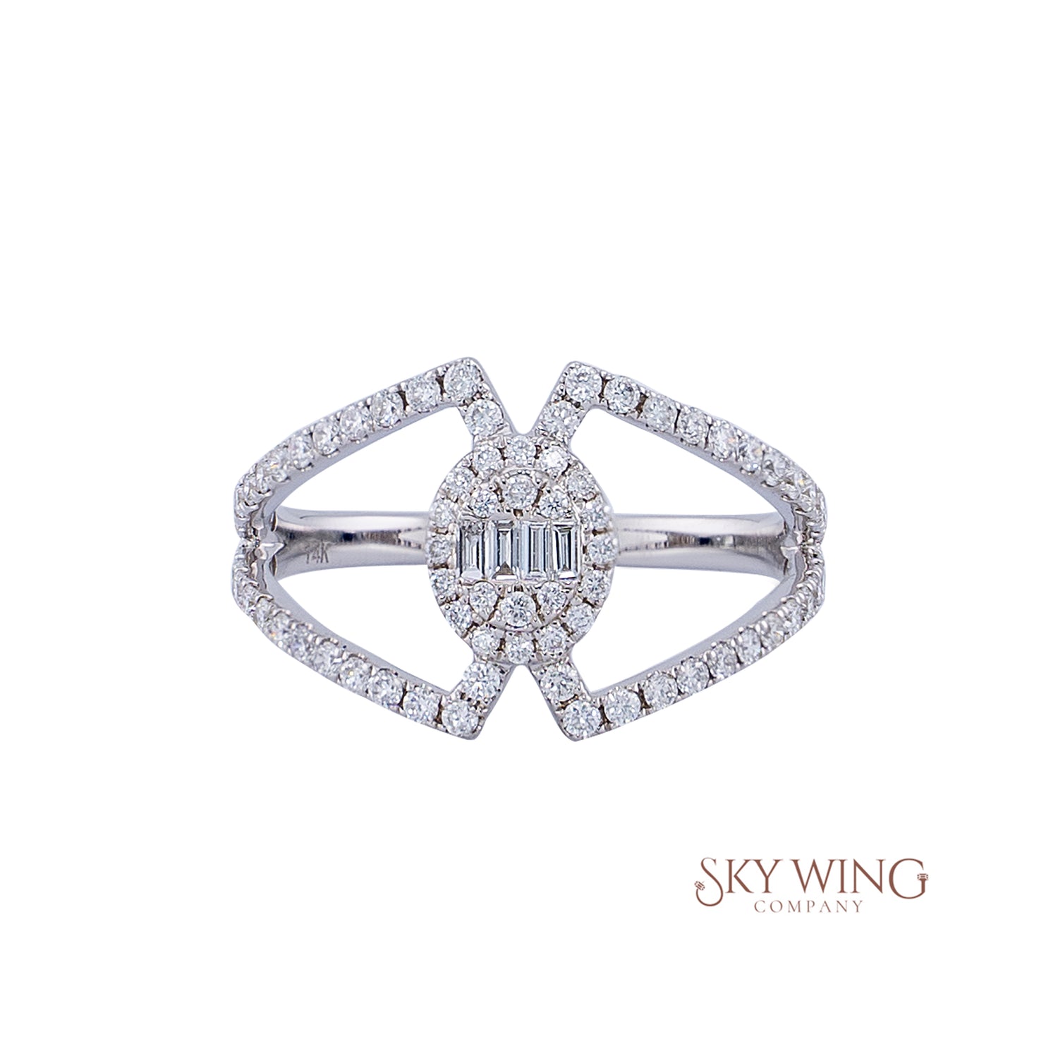 BAGUETTE AND ROUND DIAMOND RING