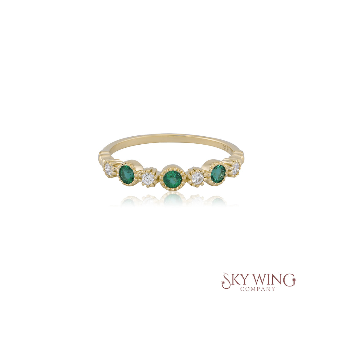 ROUND EMERALD &amp; DIAMOND RING