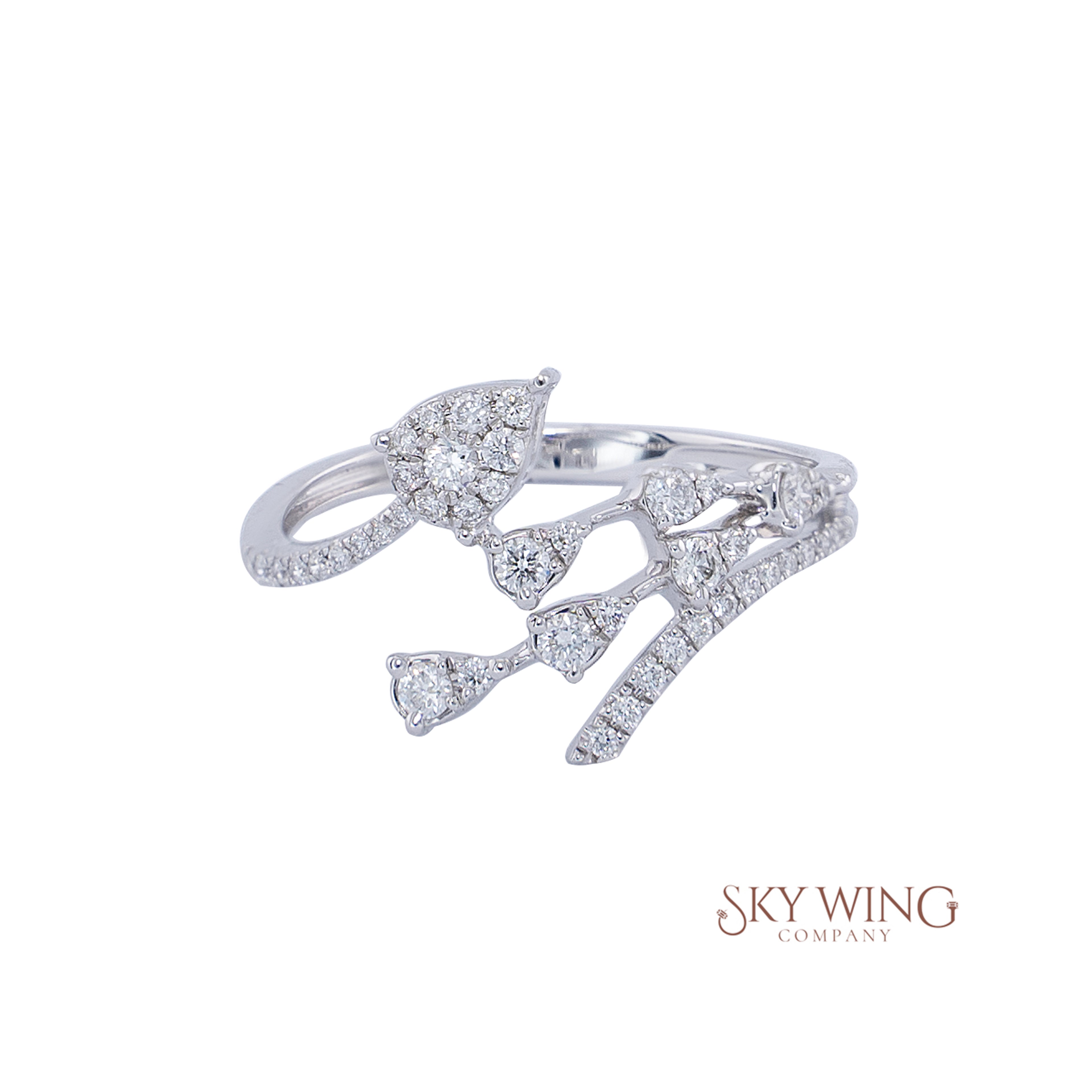 ROUND DIAMOND FANCY RING
