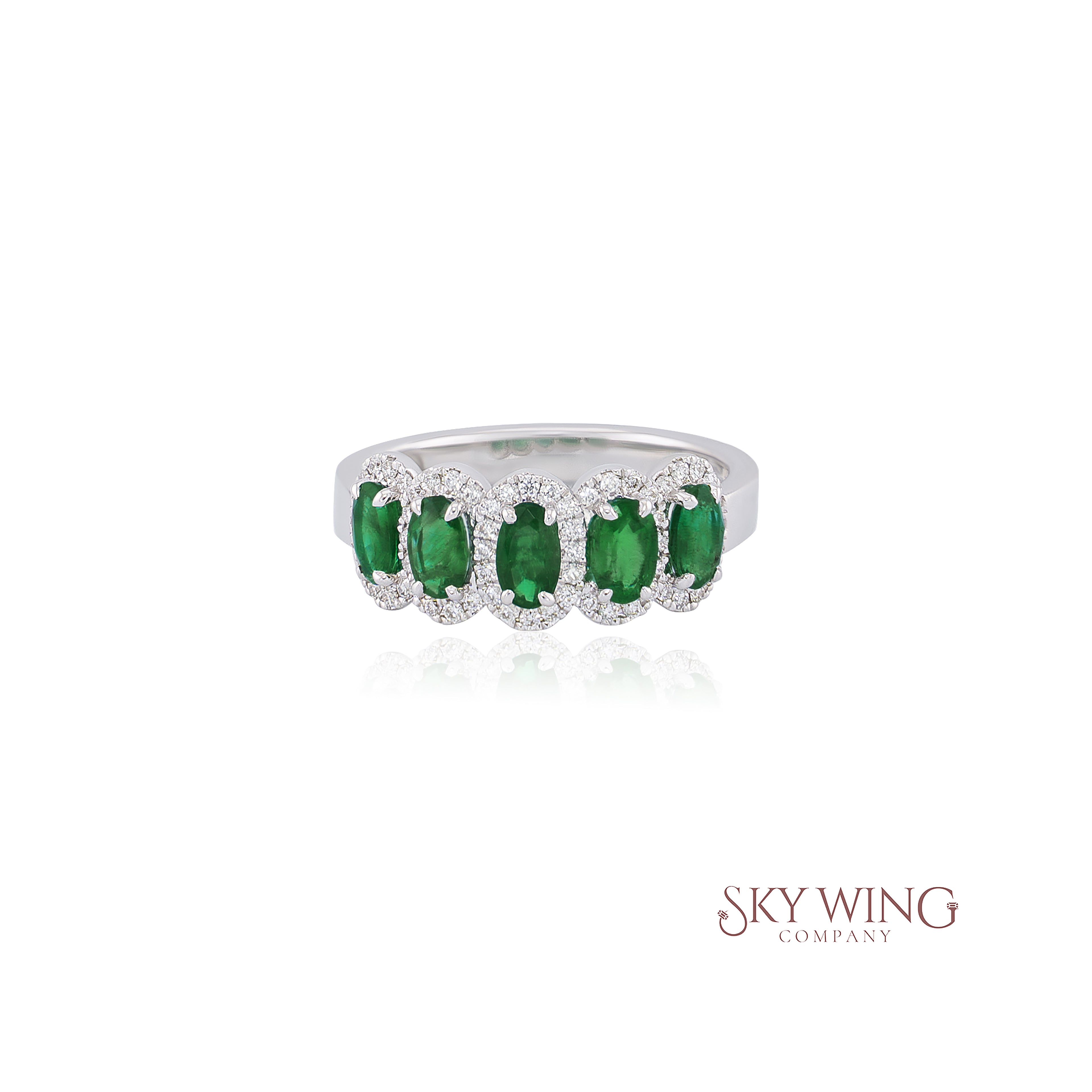 DIA: &amp; 5 OVAL EMERALD HALO RING