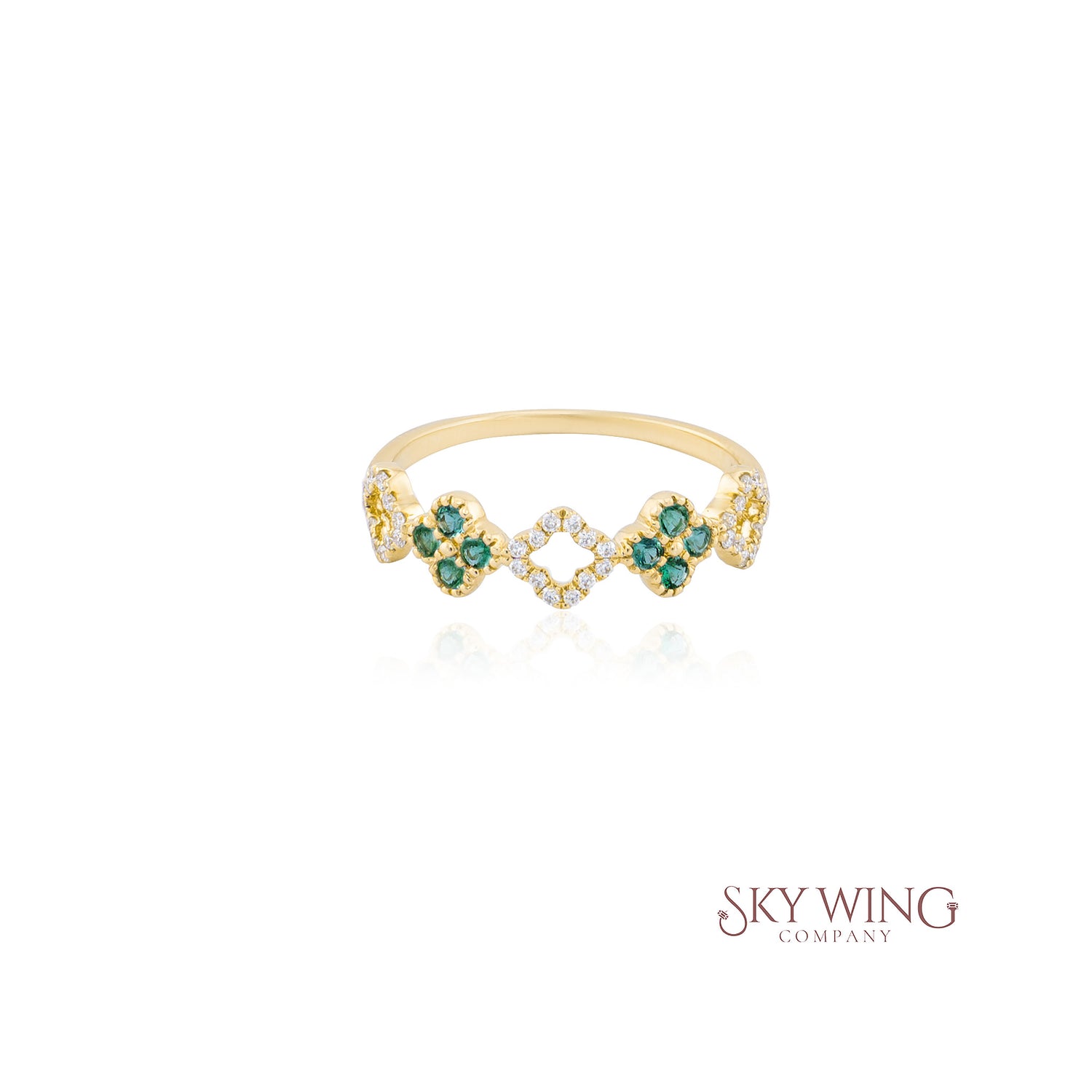 EMERALD AND DIAMOND ROUND CLOVER RING
