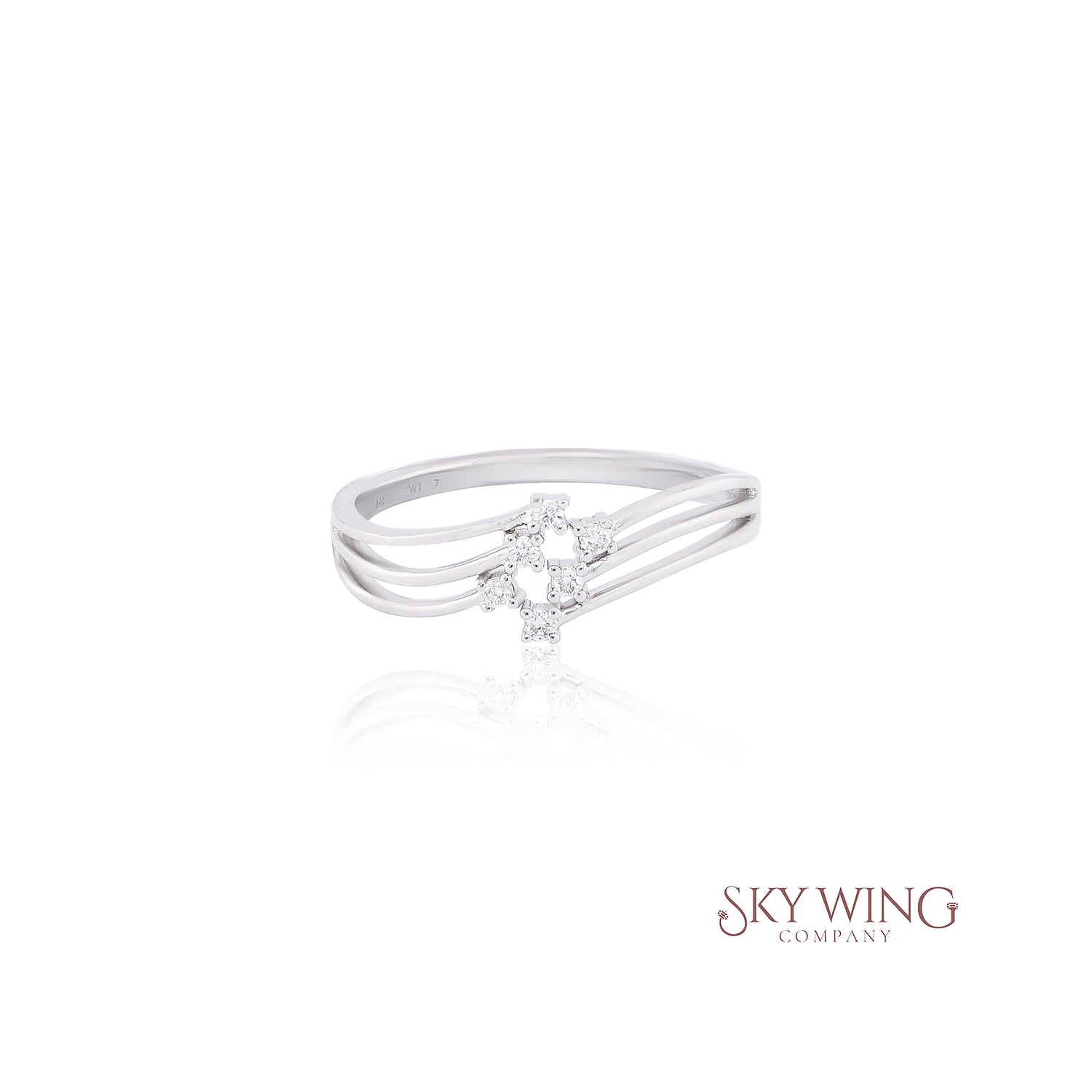 ROUND DIAMOND SCATTERED BAND RING
